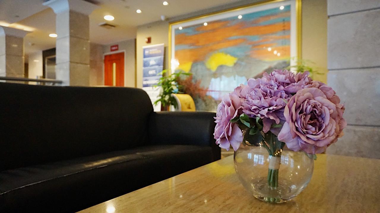 Best Western Queens Court New York Extérieur photo